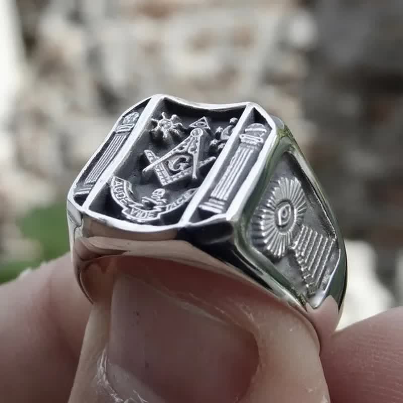 Sun Moon Skull Masonic Signet Ring