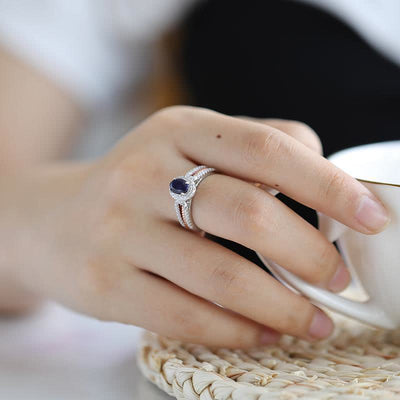 Vintage Luxury Sapphire Ring