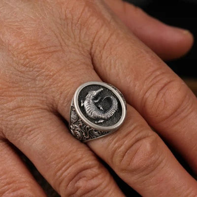 Antique Silver Vintage Crocodile Ring