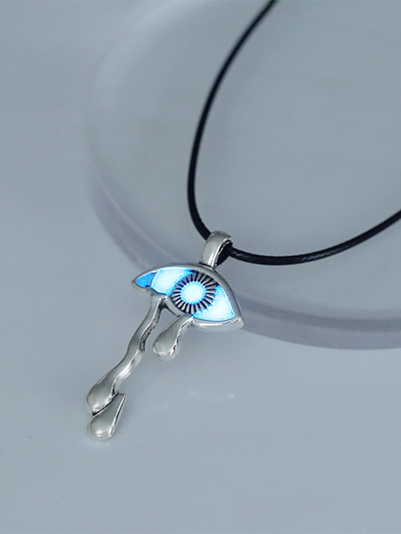 Luminous Hollow Necklace
