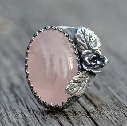 Olivenorma Cotyledon Flower Accessory Oval Rose Quartz Ring