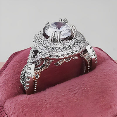 Vintage Luxury Moissanite Diamond Ring