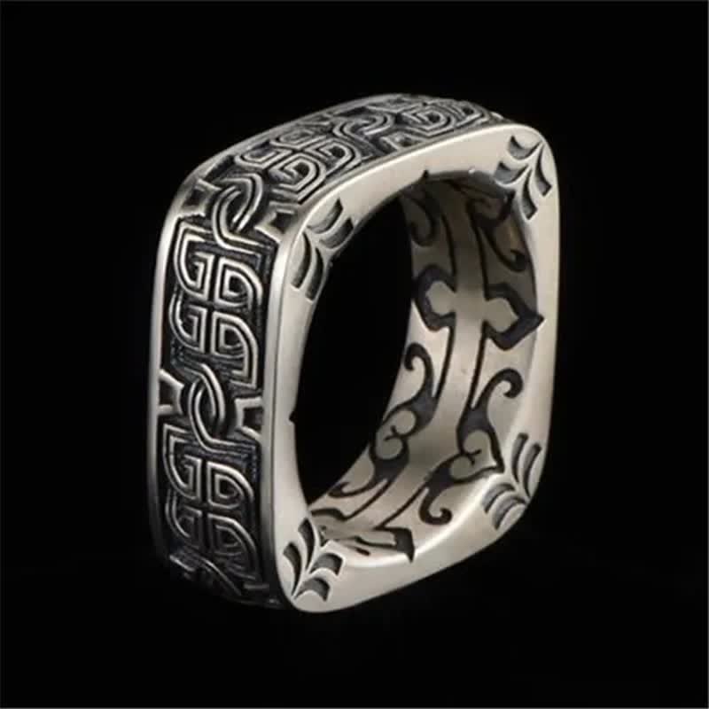 Vintage Carved Pattern Square Ring