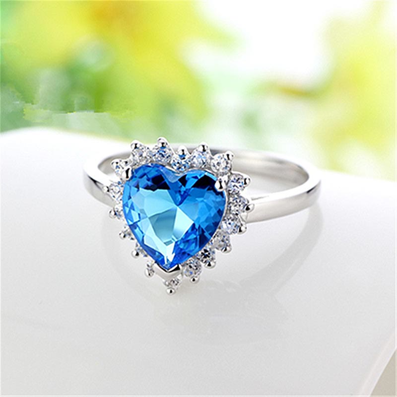 Blue Crystal Ocean Star Moissanite Ring