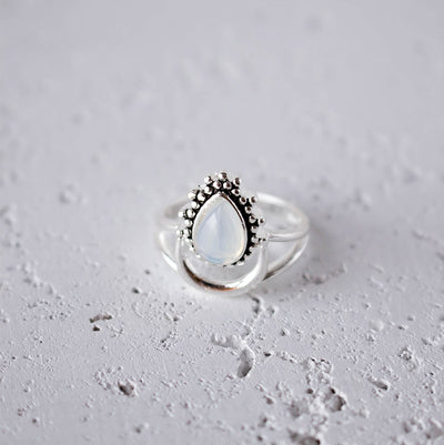 The Crescent Moon Moonstone Ring