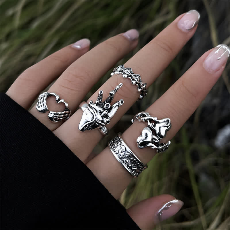 6Pcs Punk Skull Claw Poker Joker Ring Set