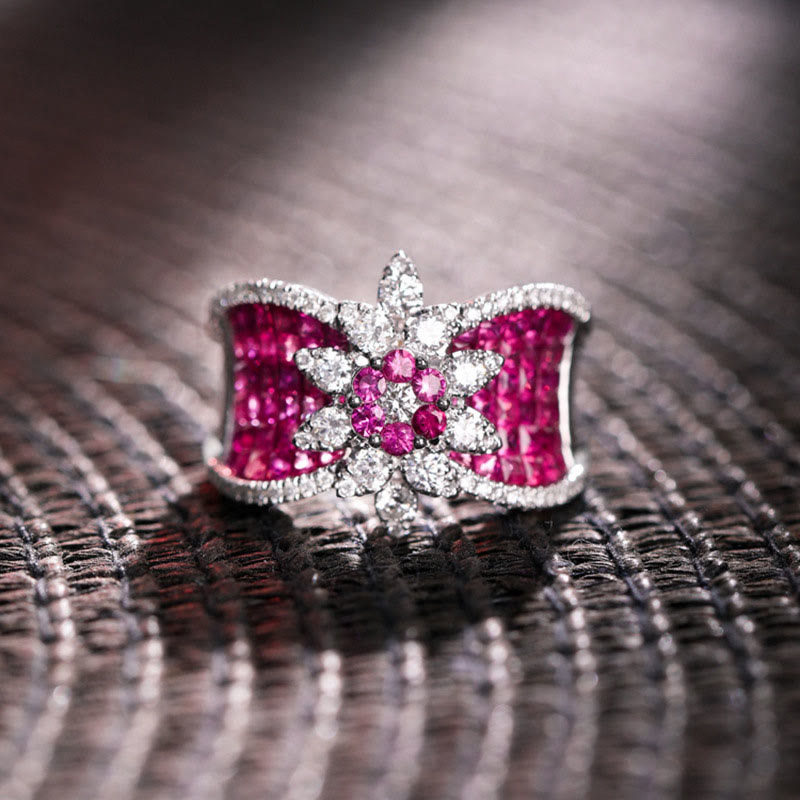 Queen's Crown Sparkling Gem Ring