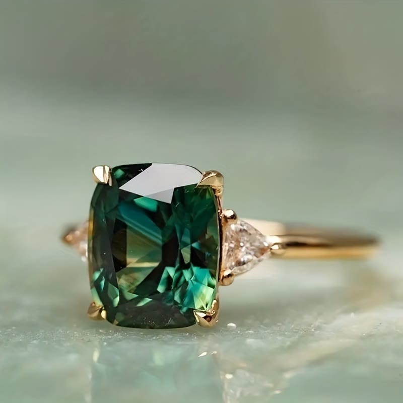 Elegant Emerald With Inlaid Square Shiny Zircon Ring