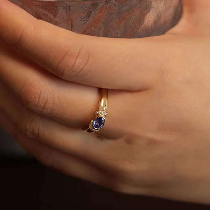 Vintage Cornflower Blue Sapphire Ring