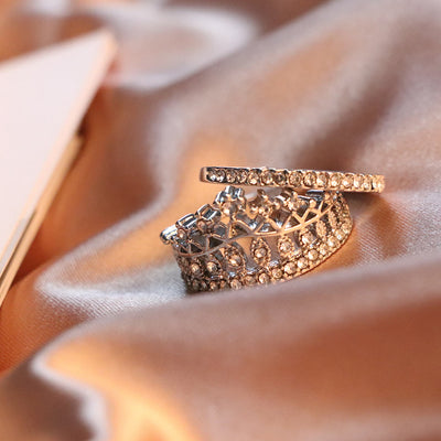 "Sweet Luxuries"  2-Piece Crown Zircon Ring Set