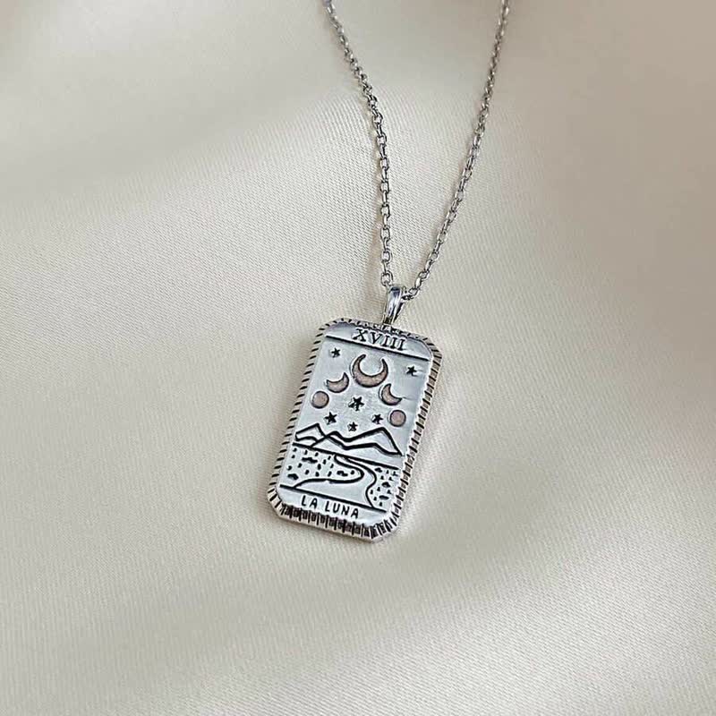 Olivenorma Divination Tarot Card Square Necklace