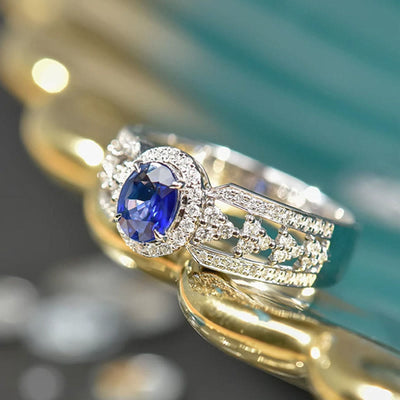 Hollow Band with Oval Sapphire Ring