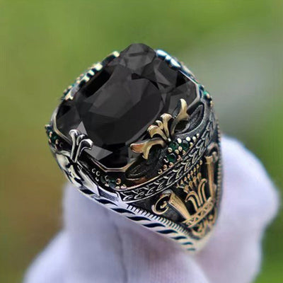 Vintage Luxury Crown Gemstone Ring