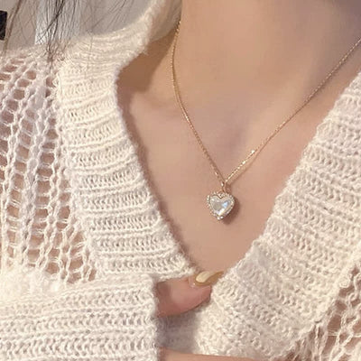 Women's Heart Opal Choker Necklace