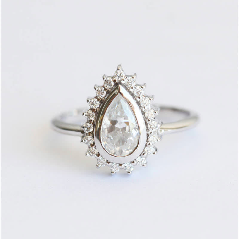 Pear Halo Shine Zircon Ring