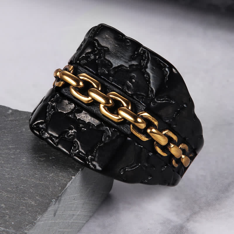 Men's Crack Lava Chain Ring