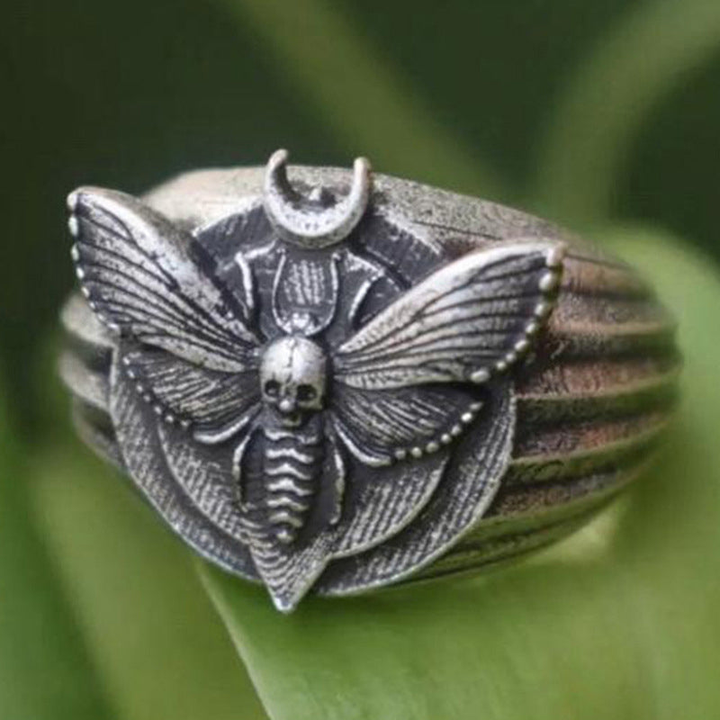 Creative Skull Moth Ring