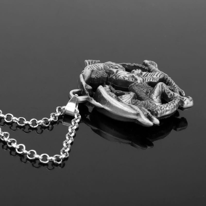 Alloy Aliens Predator Pendant Necklace