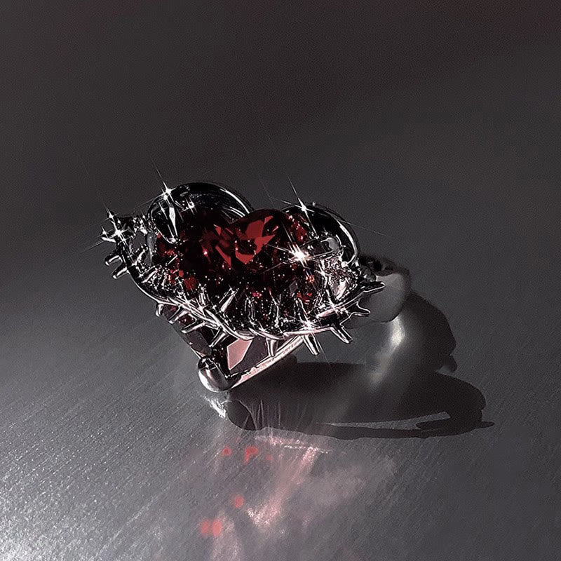 Dangerous Heart - Love Zircon Thorn Ring